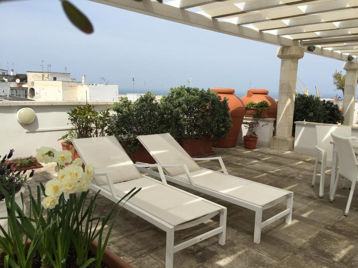 Palazzo Dei Gesuiti Appartamento Con Terrazza Privata Monopoli Eksteriør billede