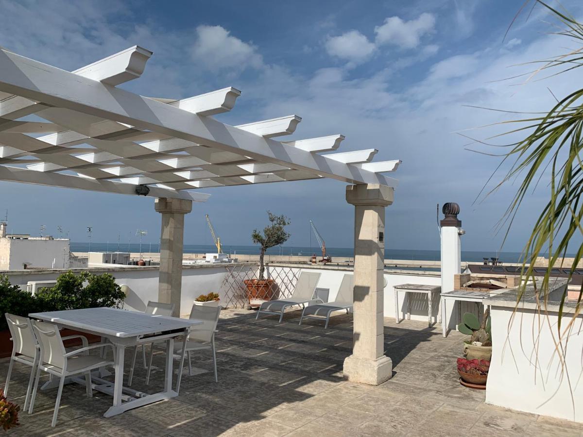 Palazzo Dei Gesuiti Appartamento Con Terrazza Privata Monopoli Eksteriør billede